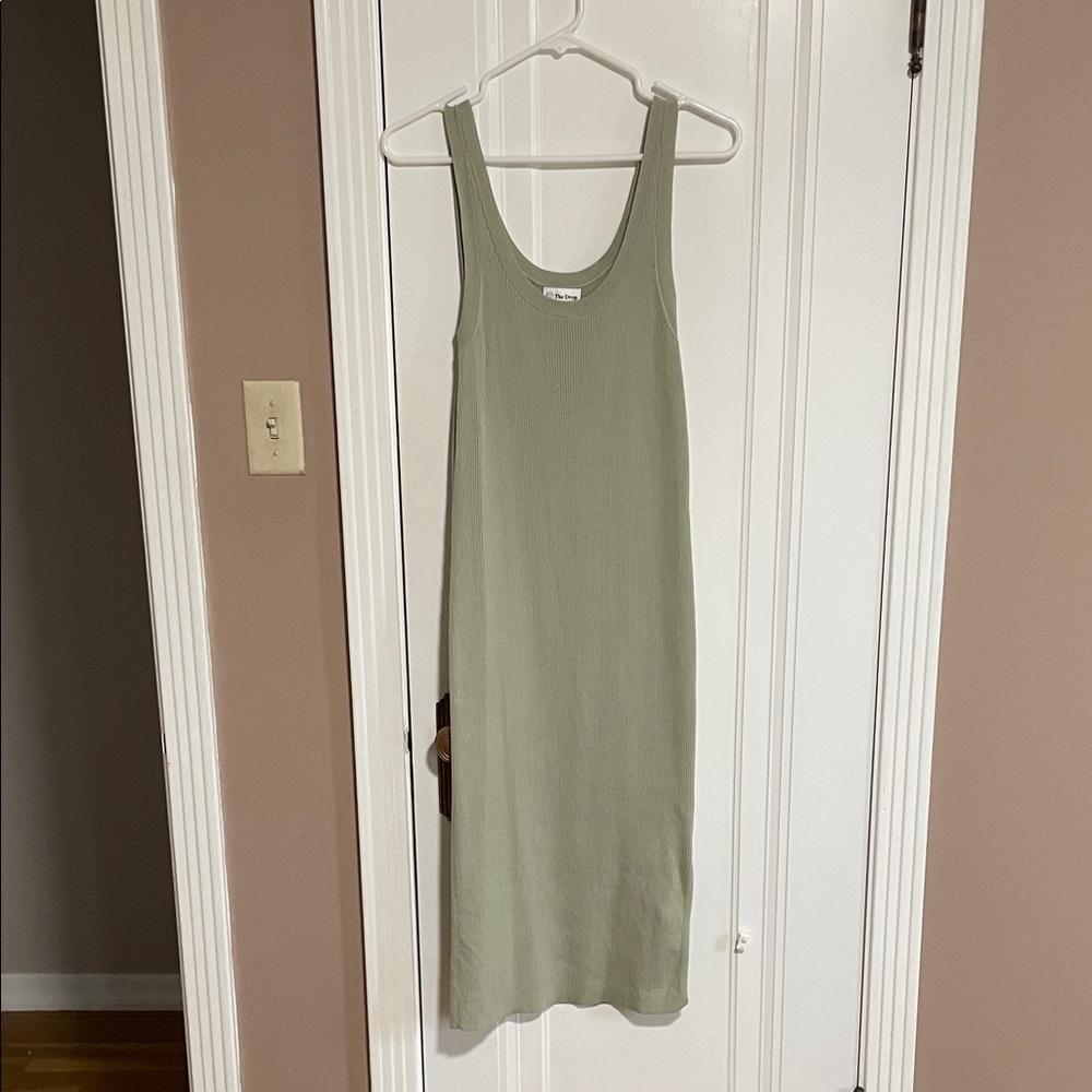 Sleek Olive Green Sleeveless Dress